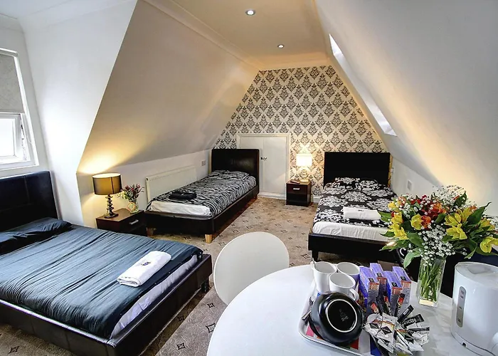 Beaconsfield Hotel Londra